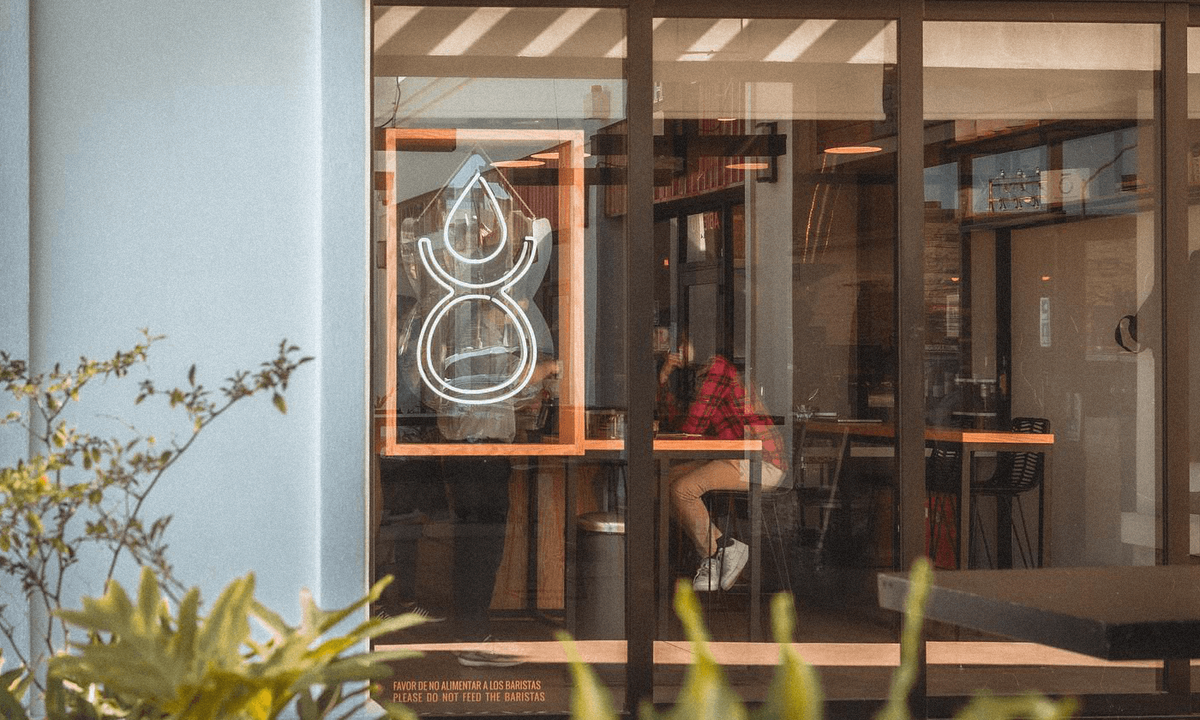 Una barra donde el café es el centro.